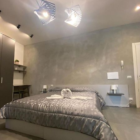 Riccardi'S Home เนเปิลส์ ภายนอก รูปภาพ